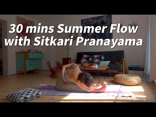 30mins Summer Flow with Sitkari Pranayama