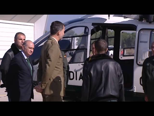 Su Majestad el Rey visita el Servicio Aéreo de la Guardia Civil