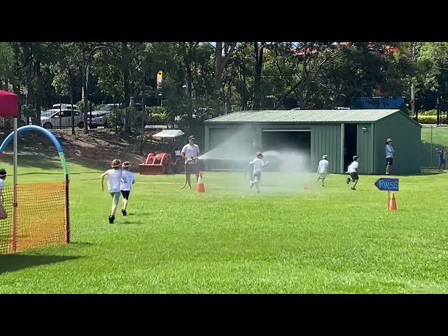 Odin having slime run 2024 Moorooka State School ￼