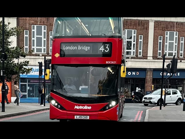 *LJ19 CUO*Metroline Travel 2019Reg BYD D8UR DD ADL Enviro400EV