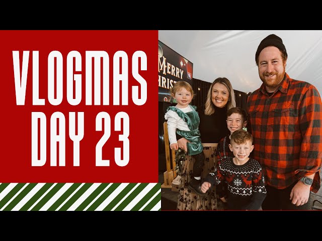 Vlogmas Day 22 & 23 /Christmas Service and Holiday Light Show!