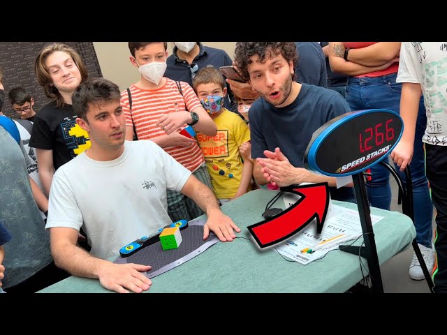 Rubik’s Cube World Record - 1.26 Seconds (2022)