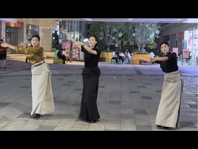 Yongzhen, Tibetan beautiful girls, Tibetan dance