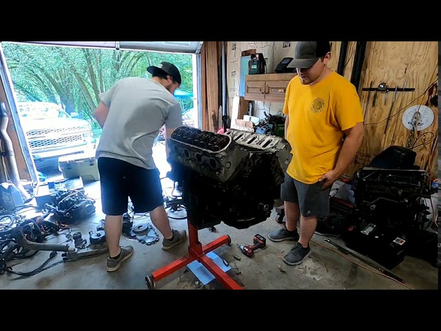 Disassembling a junkyard 5.3 ls