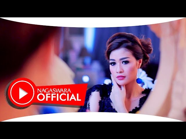 Hesty Klepek Klepek  - Curi Curi Curhat (Official Music Video NAGASWARA) #dangdut