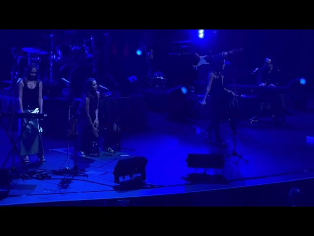 The Corrs live in Singapore All the Love in the World