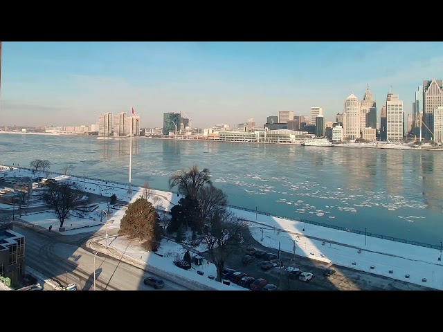 Live cam: Windsor, Ontario, Canada | Detroit Skyline, Michigan, USA