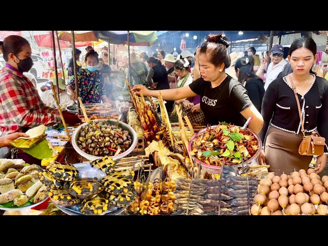 Most Popular Cambodian Street Food - So Delicious, Pork, Duck, Crab, Snail, Fish, Frog & More