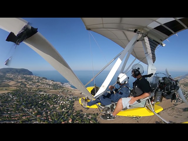 Andrea e il deltaplano