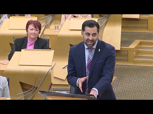 First Minister's Questions - 18 May 2023