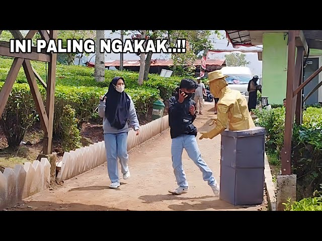 Prank Patung Hidup..!! Statue Prank Funniest Reactions