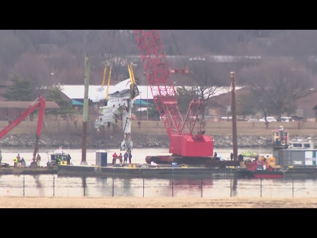 Recovery efforts continue after Washington D.C. plane collision