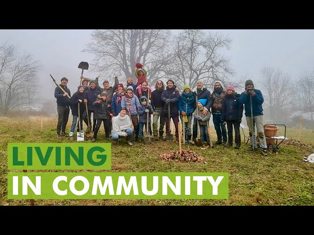 4 Families Come Together to Share and Live Simply in Community!