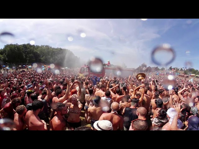 360 Degrees Water Shower / ♫Perfect Stranger VS LOUD @OZORA Festival 2017