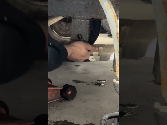 Part 4 | Watch the Pros Fix a Trailer Axle and Install a Leaf Slipper Spring!