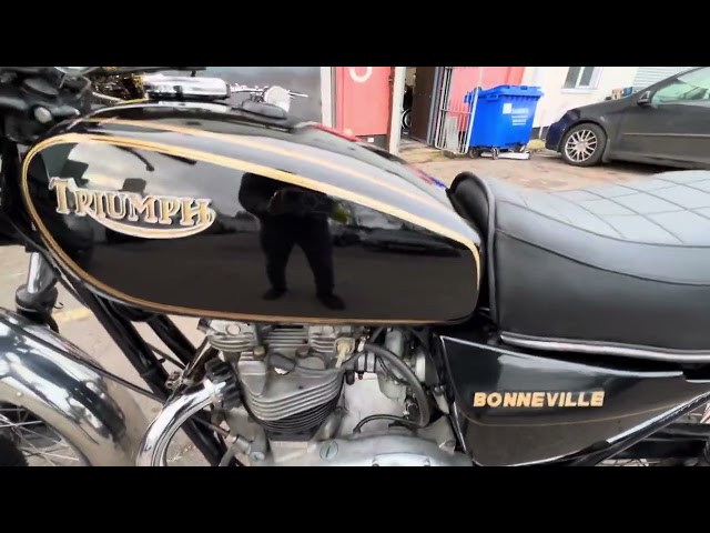 Triumph T140 Harris Bonneville 750cc 1987 ( For Sale at We Sell Classic Bikes )