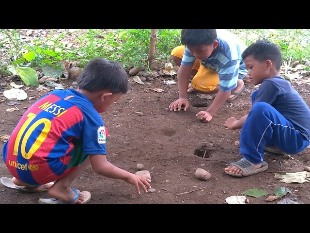 "CALAHOYO aka Hole-in/atsoy" Traditional Filipino Game in the Philippines Larong Pinoy