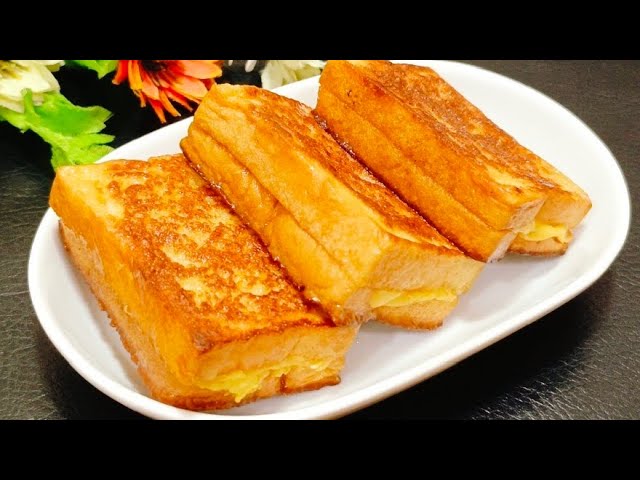 Quick & Easy Cheese Toast Recipe! It's So Delicious! How To Make French Toast!  Breakfast Recipes