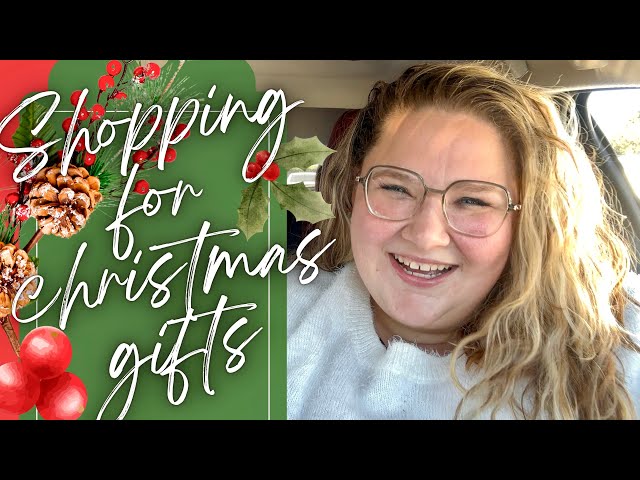 Shop With Me | My Favorite New Christmas Movies | Vlogmas Day 9