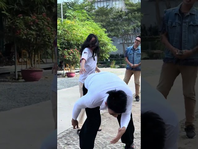 * nice teamwork ... [Nam Phương] #namphuong #shorts #funny #yt10Vietnam #CungVietNamSangTao