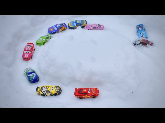 Cars Snowfield Racing! - Pixar Cars StopMotion