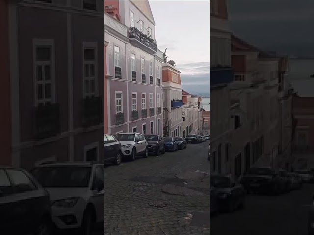 Lisbon (Lisboa) - das Trinas Street, cruise ship view entering bay