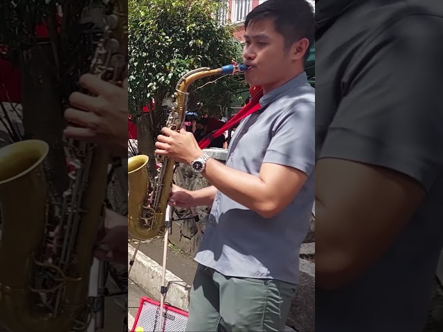 Bruno Mars - Just the Way You Are saxophone cover by Nikko Basbas Ibasan at Session Road, Baguio