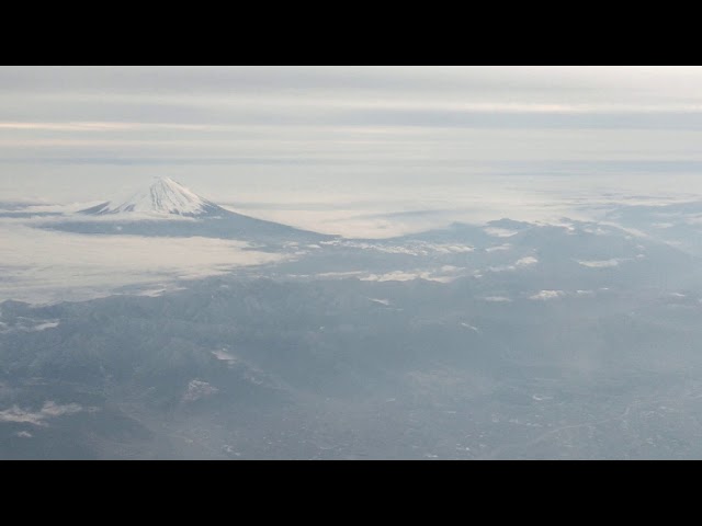 passing Mt.Fuji 2