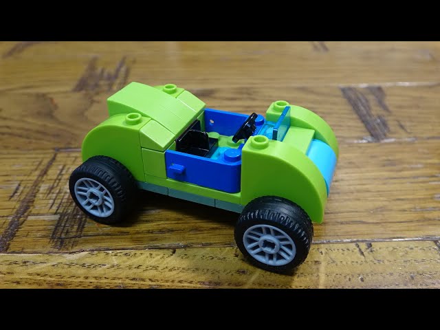 Building a Green Vintage Lego Car