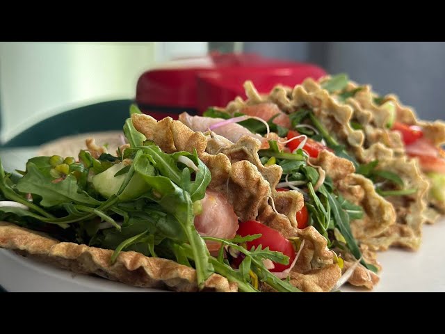 Do you want to lose weight? Cook with me! The best stuffed waffles!