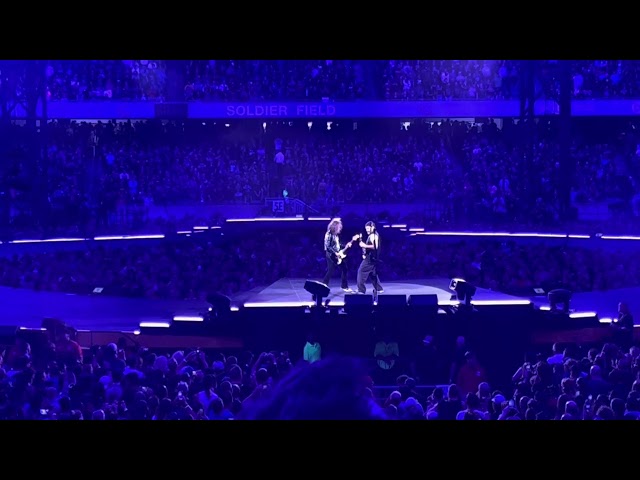 Metallica (Kirk Hammet & Robert Trujillo) Playing Original "Chitown Gangster" - Chicago, IL 8/9/2024