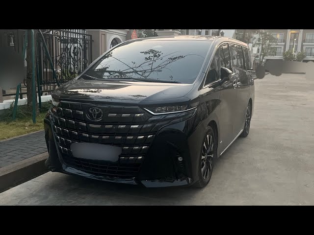 2024 Toyota Alphard HEV Start Up