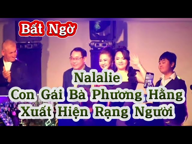 Bất Ngờ Con gái bà Phương Hằng Natalie xuất hiện bên cạnh bà ngay ngày sinh nhật của cha mẹ