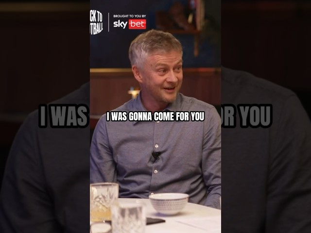 Ole gunnar solskjaer NEARLY punched Roy keane? #shorts #ole #roykeane