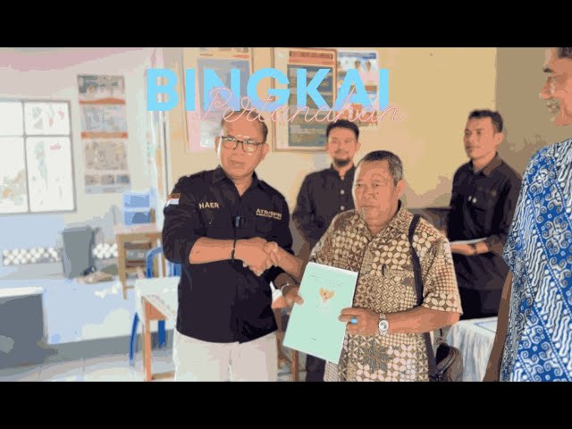 BINGKAI PERTANAHAN EDISI 6 - PENYERAHAN SERTIPIKAT PTSL-PM DESA CIKONDANG KABUPATEN GARUT