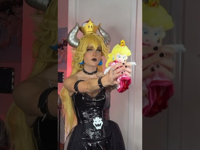 Princess Peach, Bowsette's only love 😂 #mario #cosplay