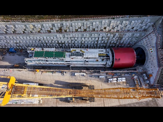 Eppenberg SBB Railway Tunnel - From installation to the breakthrough