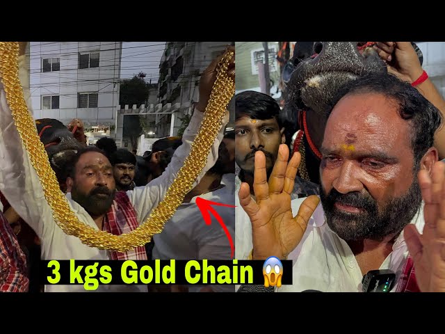 Laddu Yadav Offered 3 kgs Gold Chain 🥇for Bahubali Bull | Chappal Bazar Laddu Yadav Sadar 2024