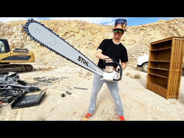 What's inside a Chainsaw?