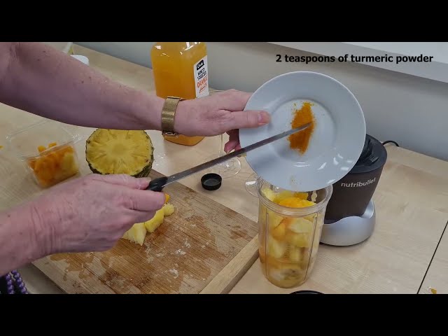 Fruit and Turmeric Smoothie Recipe