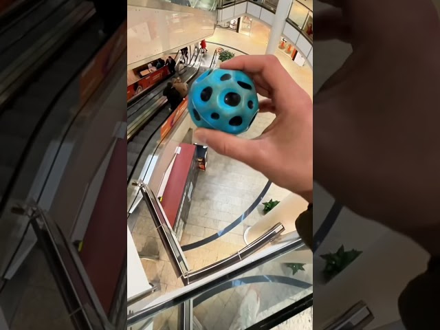 The bounciest ball…#tiktokmademebuyit #satisfying #foryoupage #moonball #fidged