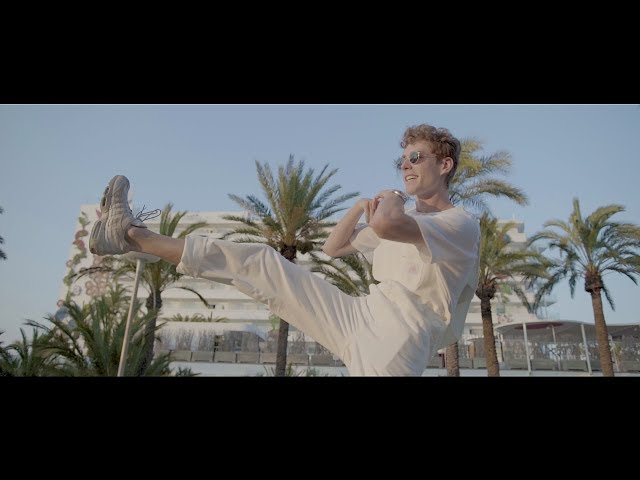 Lost Frequencies ft. The NGHBRS - Like I Love You (Official Music Video)