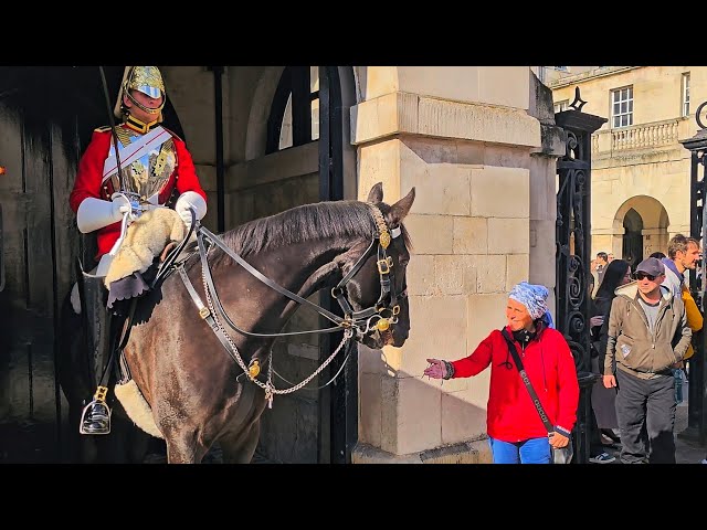 SATURDAY UPDATE - OBNOXIOUS, INFAMOUS KAREN RETURNS AND IGNORES THE RULES at Horse Guards!