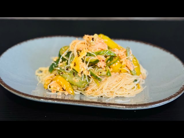 Fried cucumber with Glass Noodles and salmon | Funchosa recipe