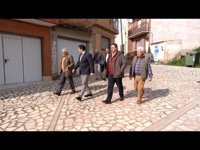 Miguel Ángel Valverde realiza una visita institucional en Fontanarejo