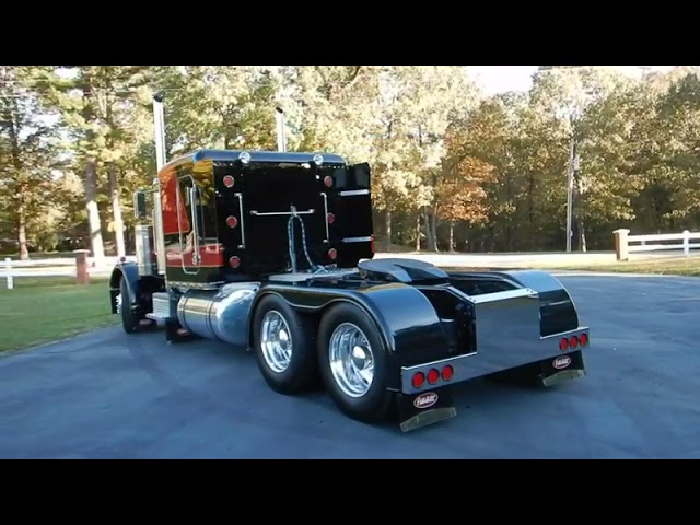 1987 Peterbilt 359 Classic  semi truck for sale at auction | bidding closes December 9, 2021