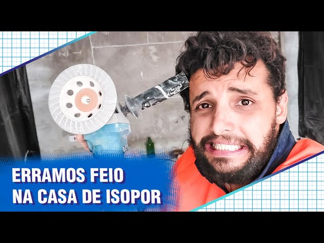 PREPARANDO O PISO PARA PORCELANATO LÍQUIDO - RASPANDO CONCRETO -  ERRAMOS FEIO NA CASA DE ISOPOR !!!