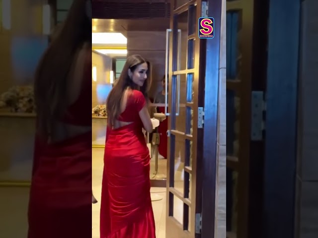 Malaika Arora Slays In Red Minimalist Saree, Raising Temperatures In Mumbai! | N18S #shorts