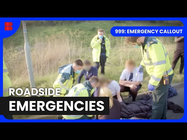 Paramedics Battle Life Threatening Injuries - 999: Emergency Callout - Documentary