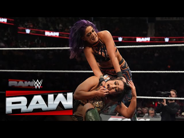 Bayley overcomes Lyra Valkyria in epic Chamber Qualifying Match: Raw highlights, Feb. 10, 2025